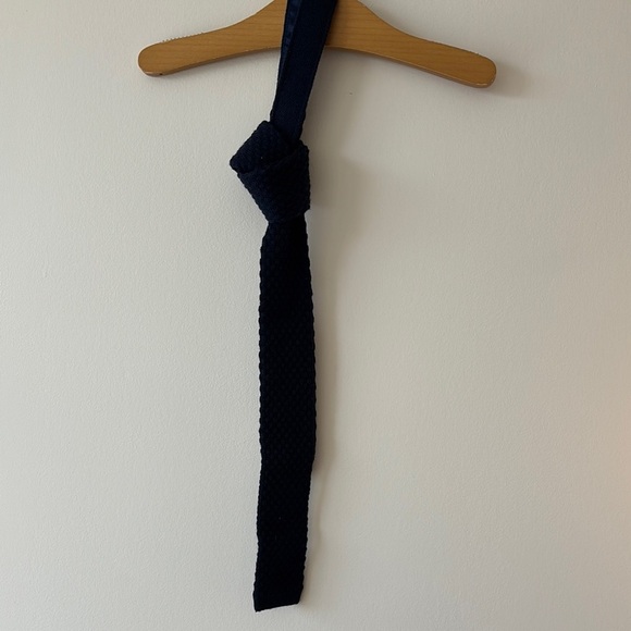 Classic Black Knit Tie - Picture 1 of 3